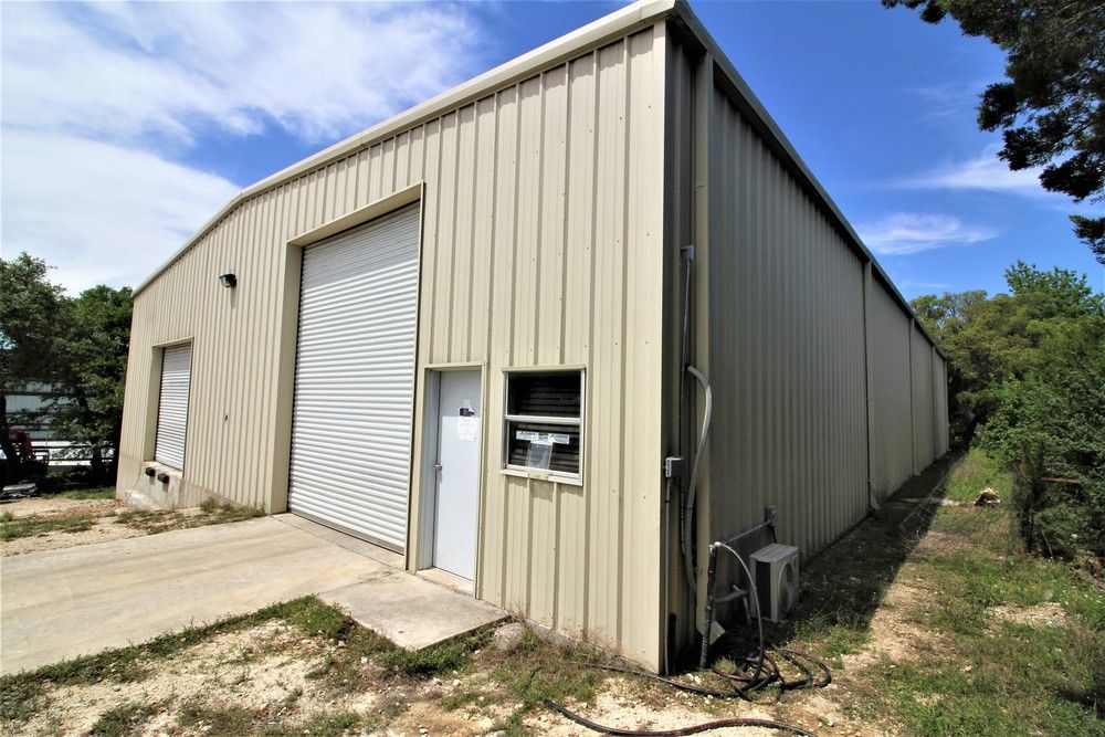 347 FM 289, Comfort, TX 78013